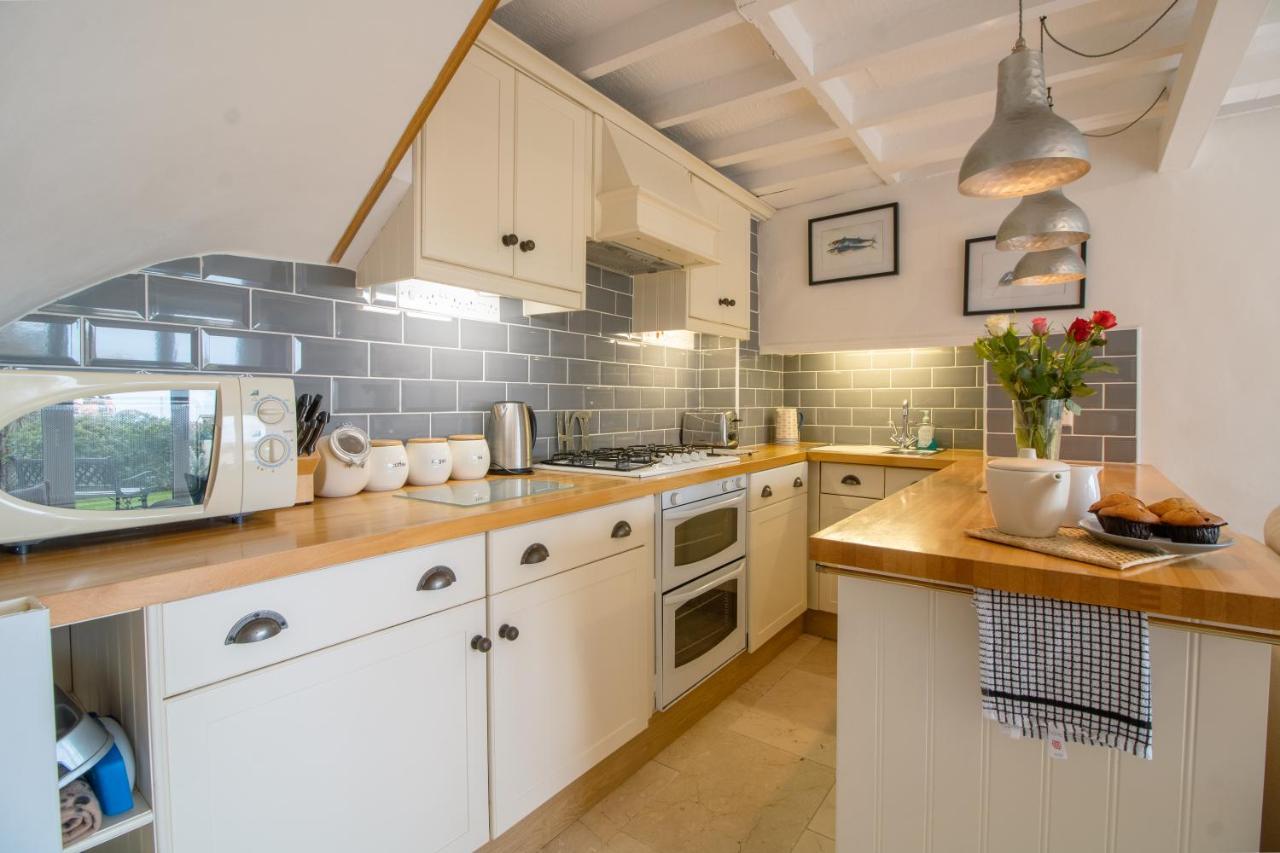 Villa Cormorant- Sea View, Couples Retreat Brixham Exterior foto